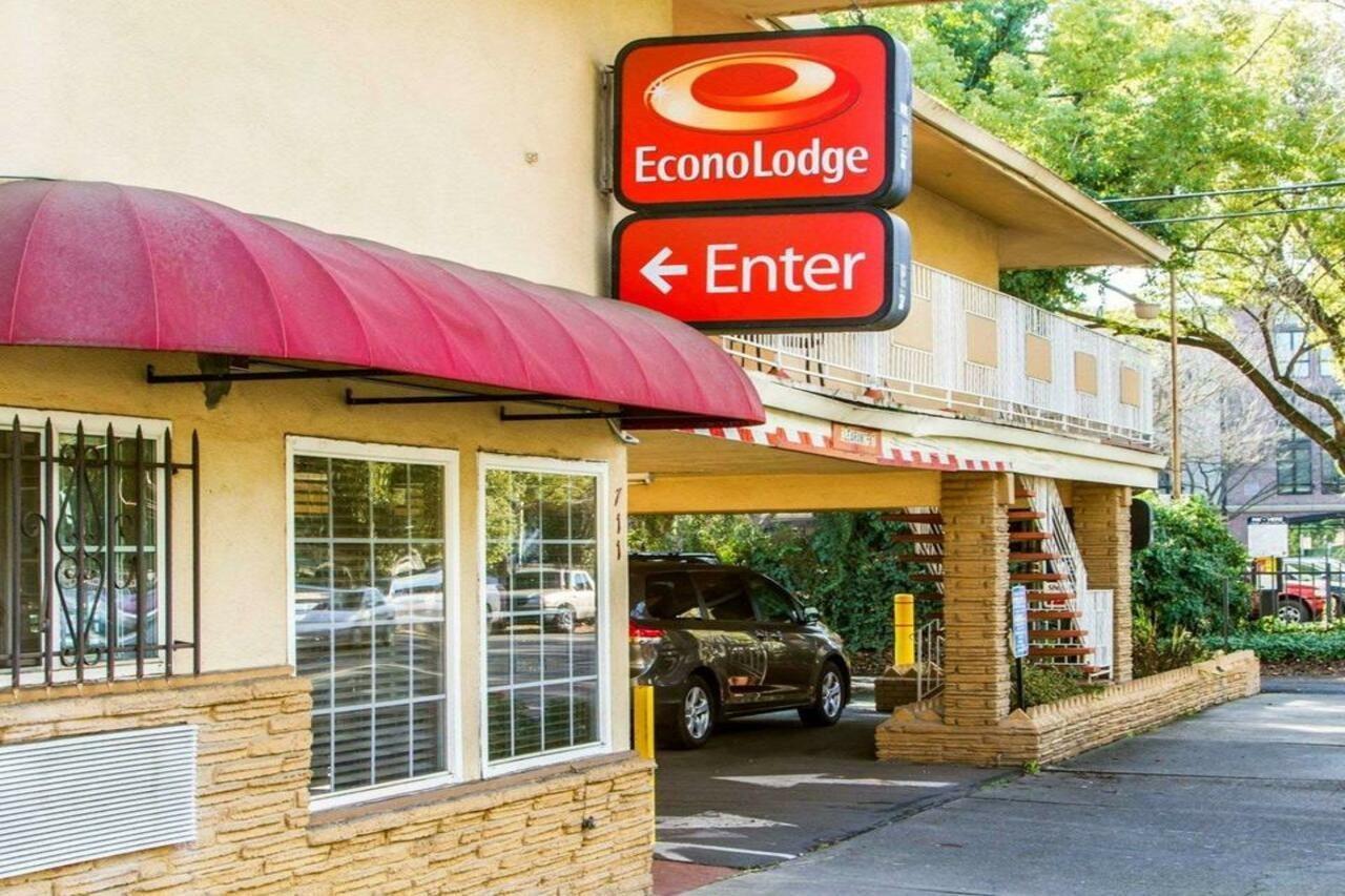 Econo Lodge Sacramento Convention Center Zewnętrze zdjęcie