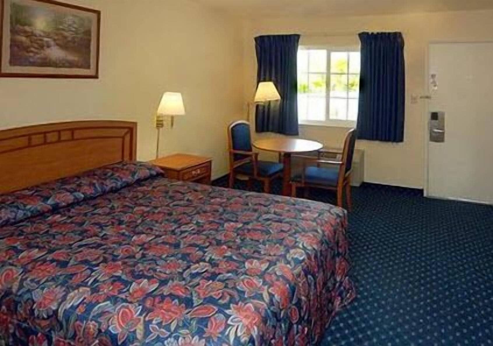 Econo Lodge Sacramento Convention Center Zewnętrze zdjęcie