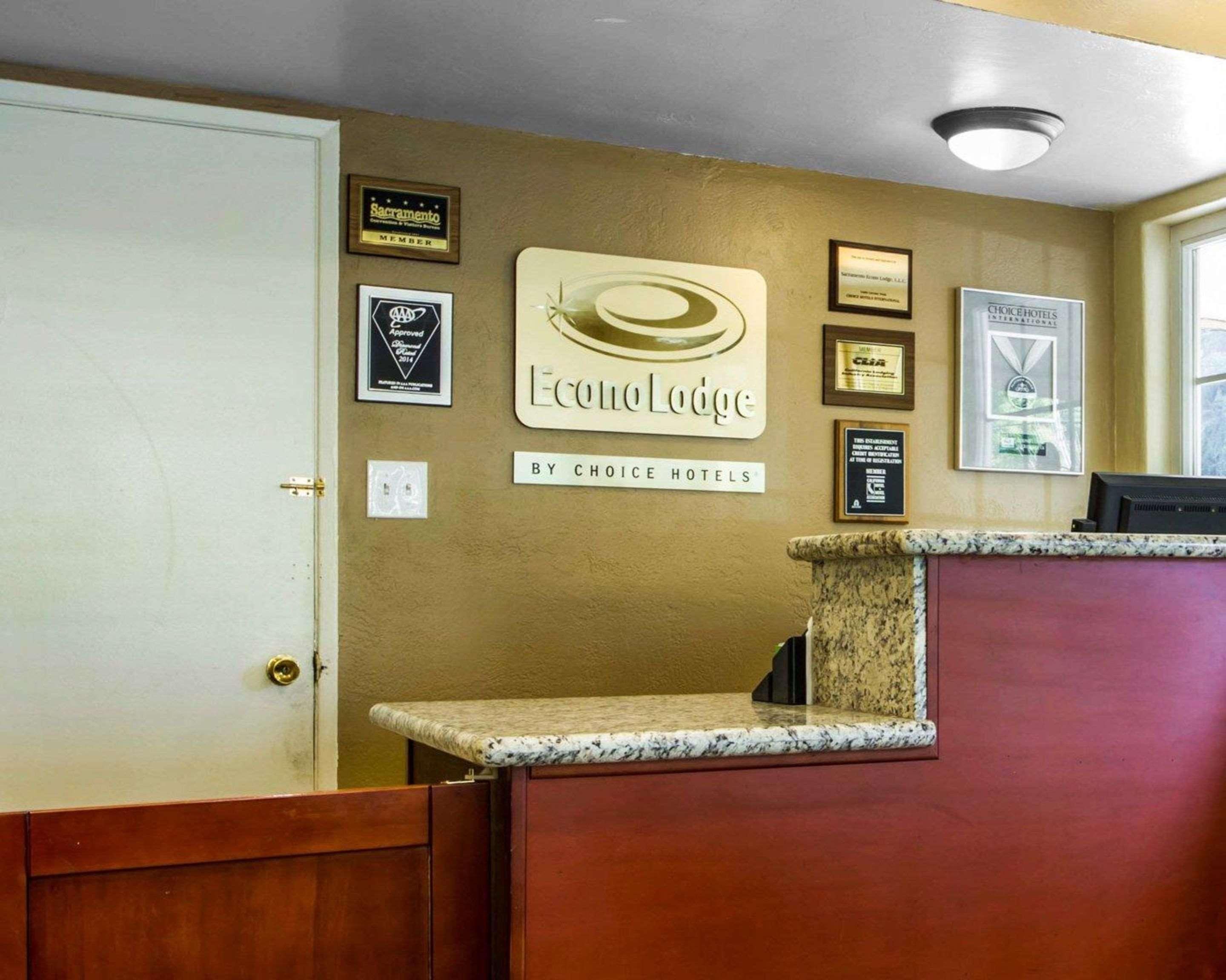 Econo Lodge Sacramento Convention Center Zewnętrze zdjęcie