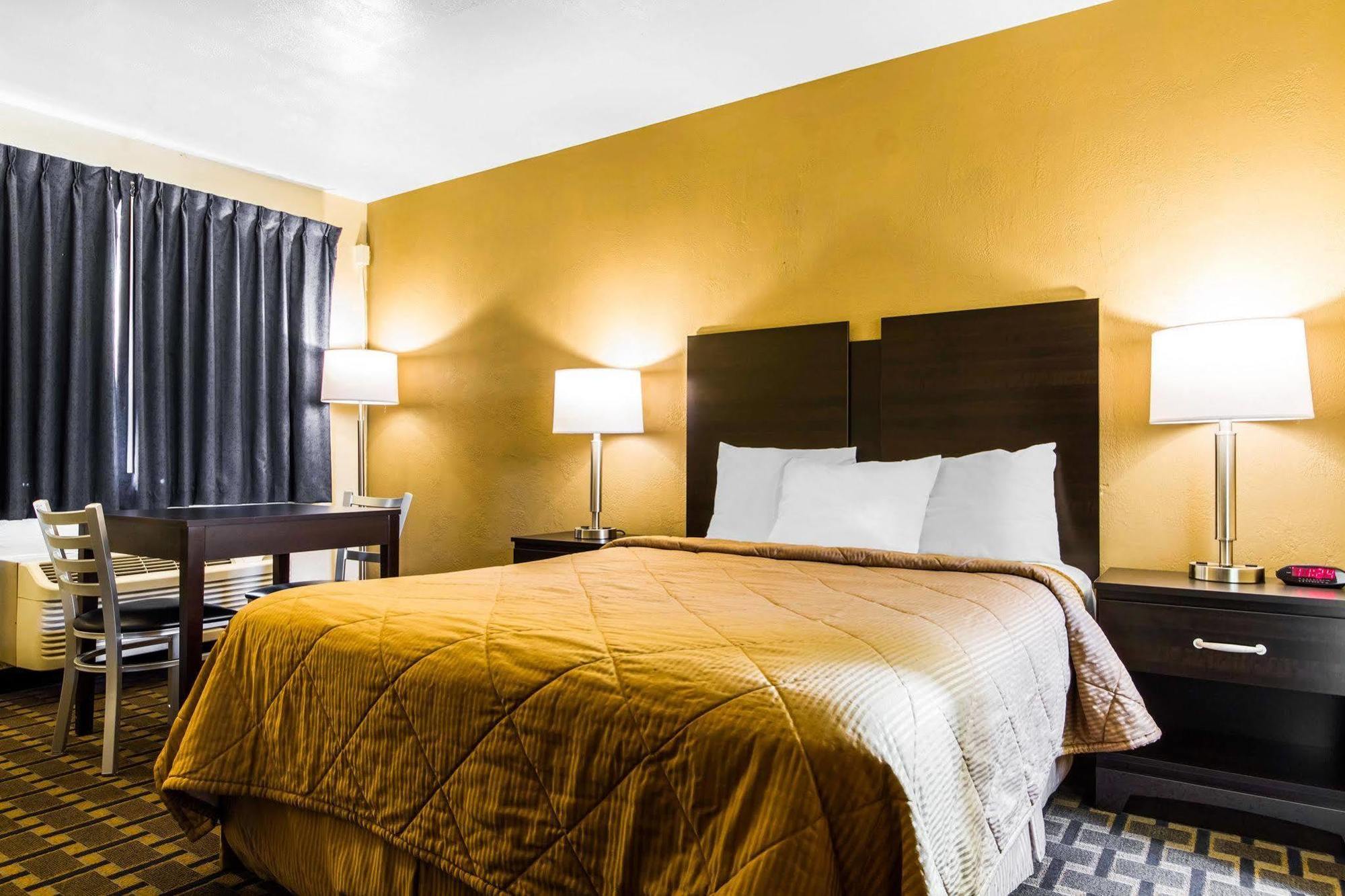 Econo Lodge Sacramento Convention Center Zewnętrze zdjęcie
